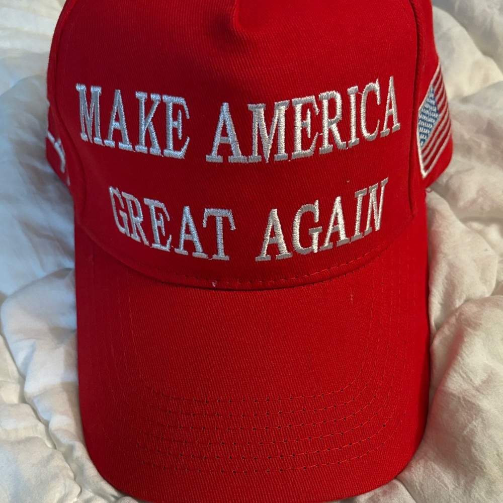 Red Make America Great Again Embroidered Baseball Cap